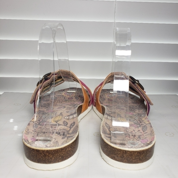 Think! Shik 3 Band Multi-color Open Toe Sandals - Picture 8 of 11